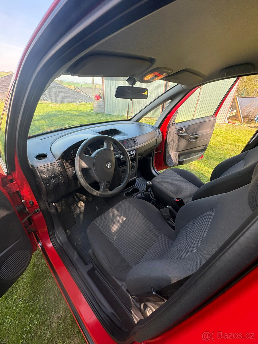 Opel Meriva 1.4 - 10