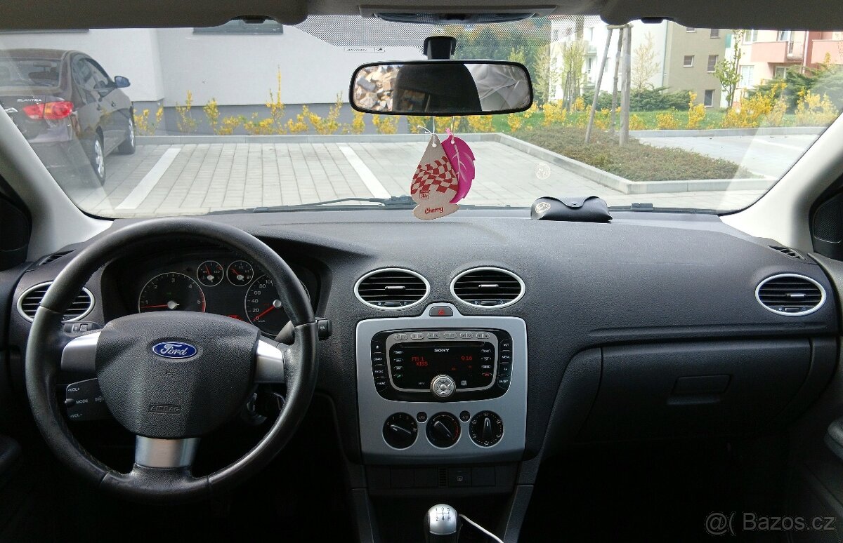 Prodám Ford Focus - 10