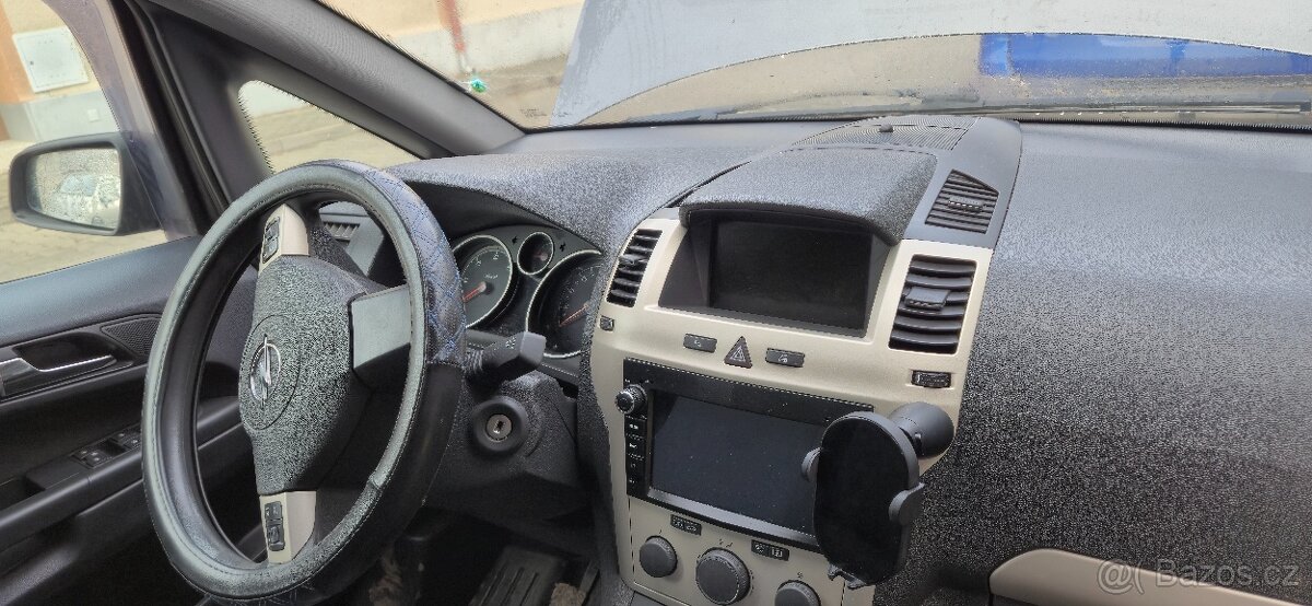 Opel Zafira B - vadný motor - 10