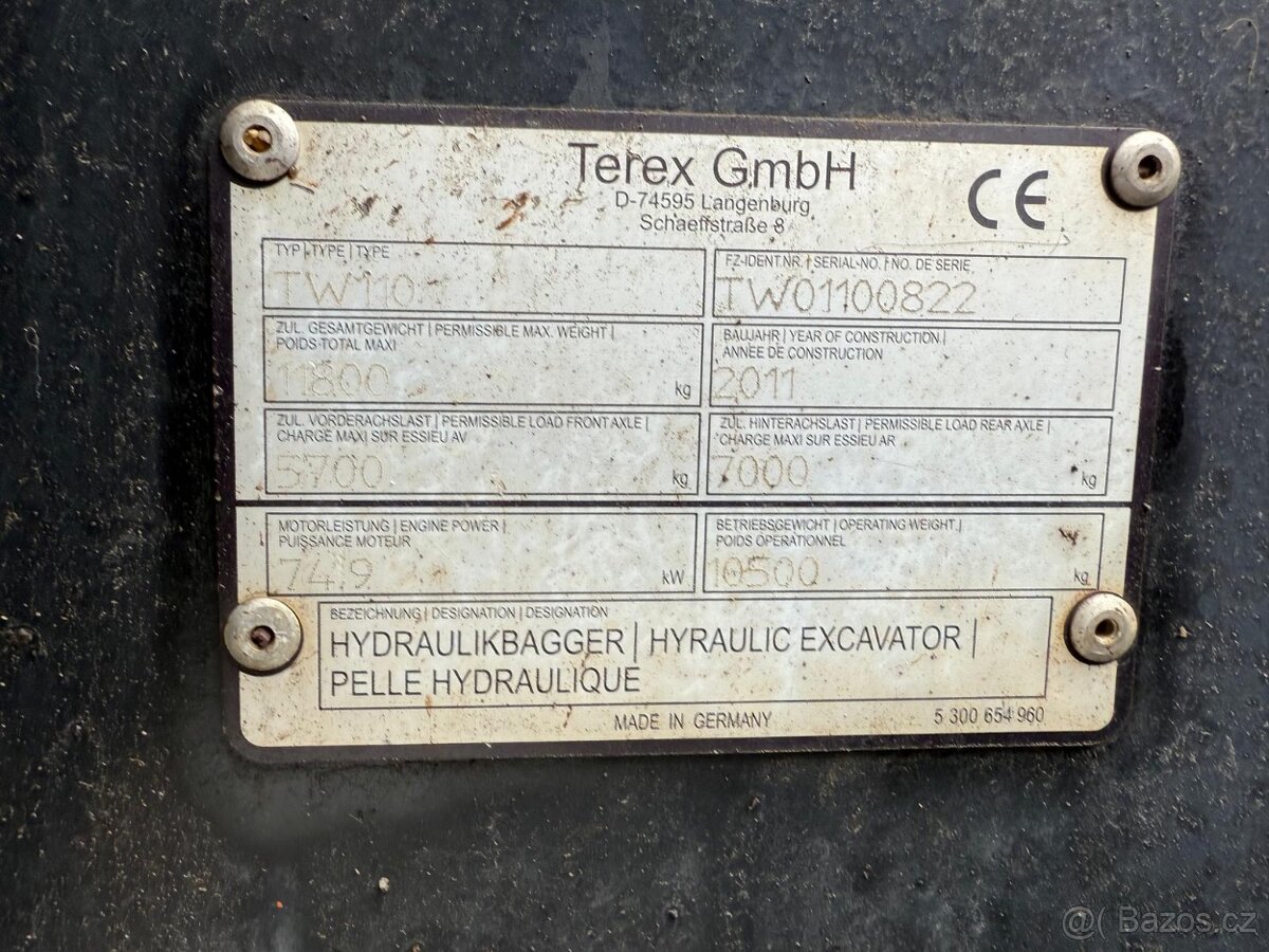 Kolový otočný bagr TEREX TW 110 - 10