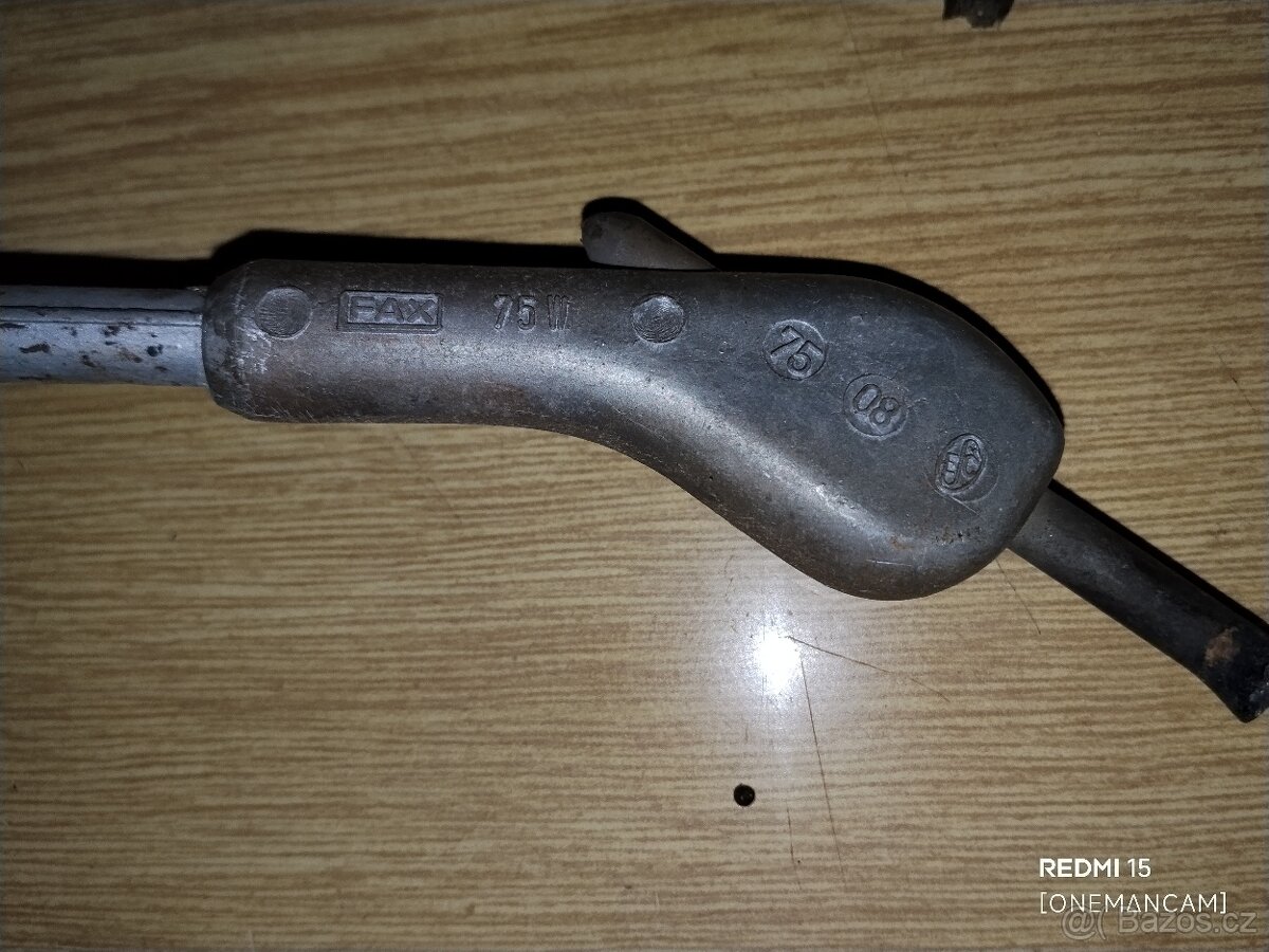 Tři páječky, Kovopol - 10