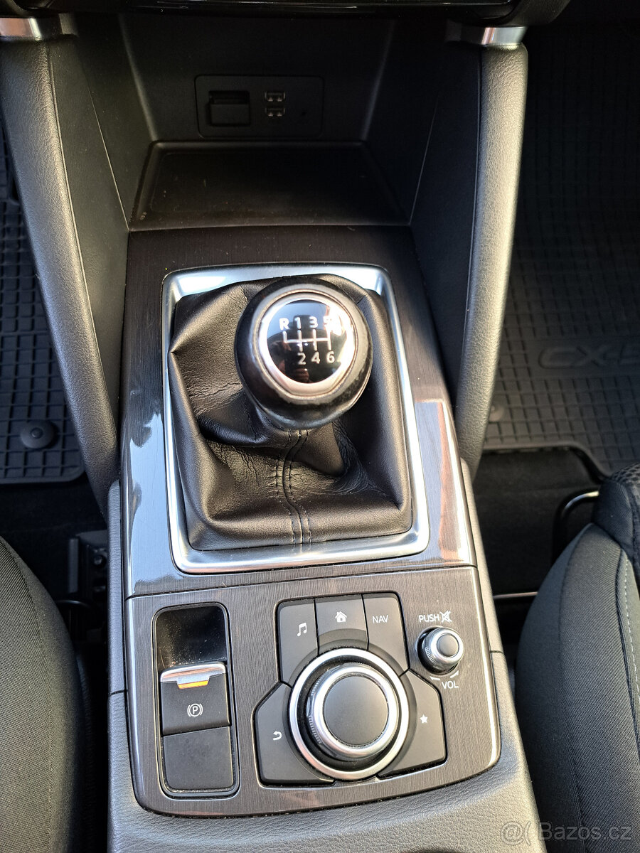 MAZDA CX5 2.2D SKYACTIV - TOP STAV - 10