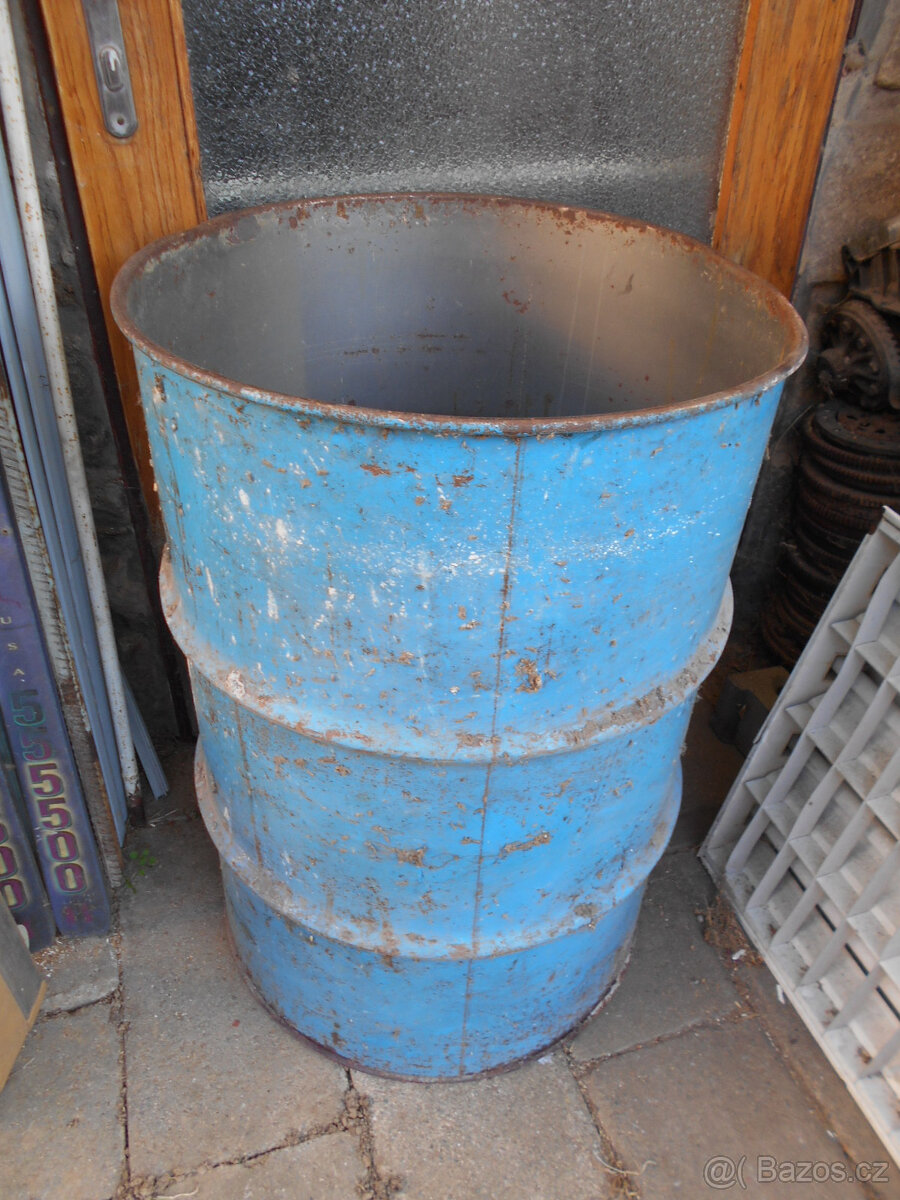 stavební míchačka , polička - 10