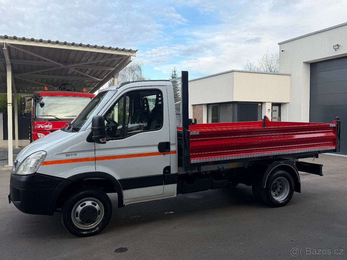Iveco Daily 35C18 třístranný sklápěč - 10