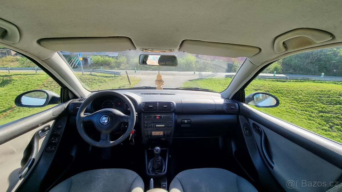 Seat Leon 1.6 nová STK - 10