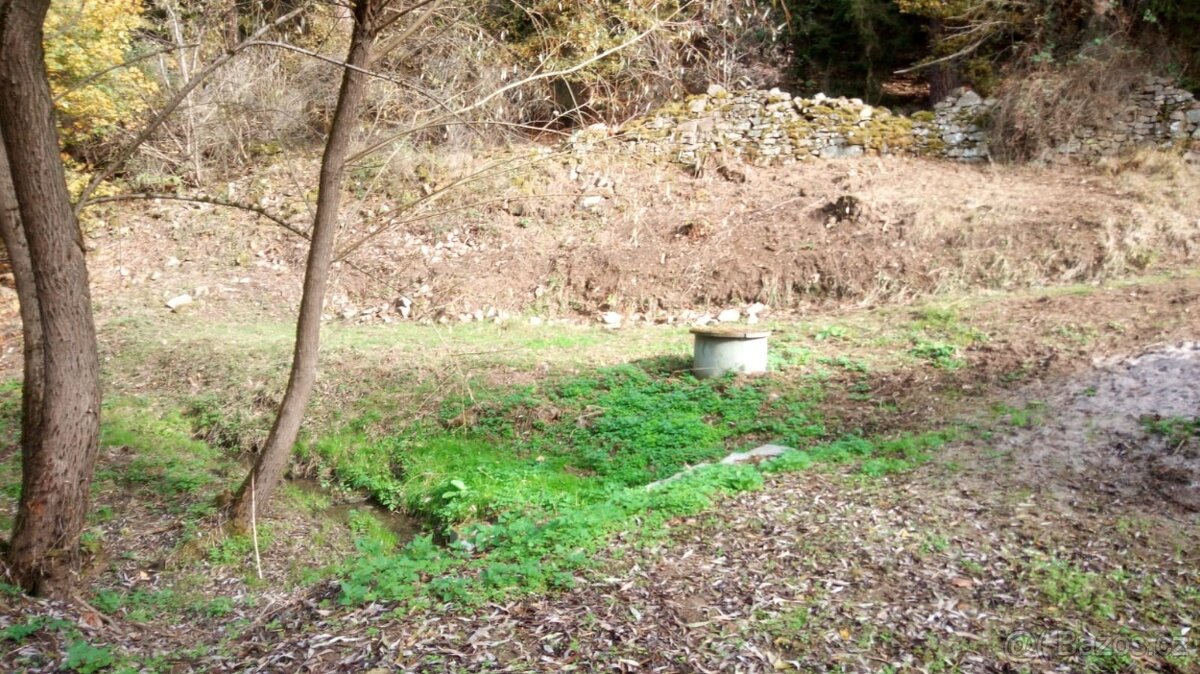 Prodej exkluzivního stavebního pozemku 3073m2 v blízkosti Or - 10