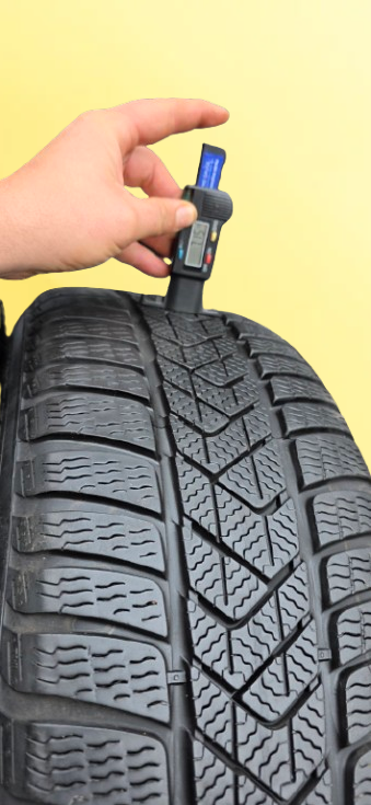 17" disk BMW X1 se zimními pneu 225/55/17 - zánovní - 10