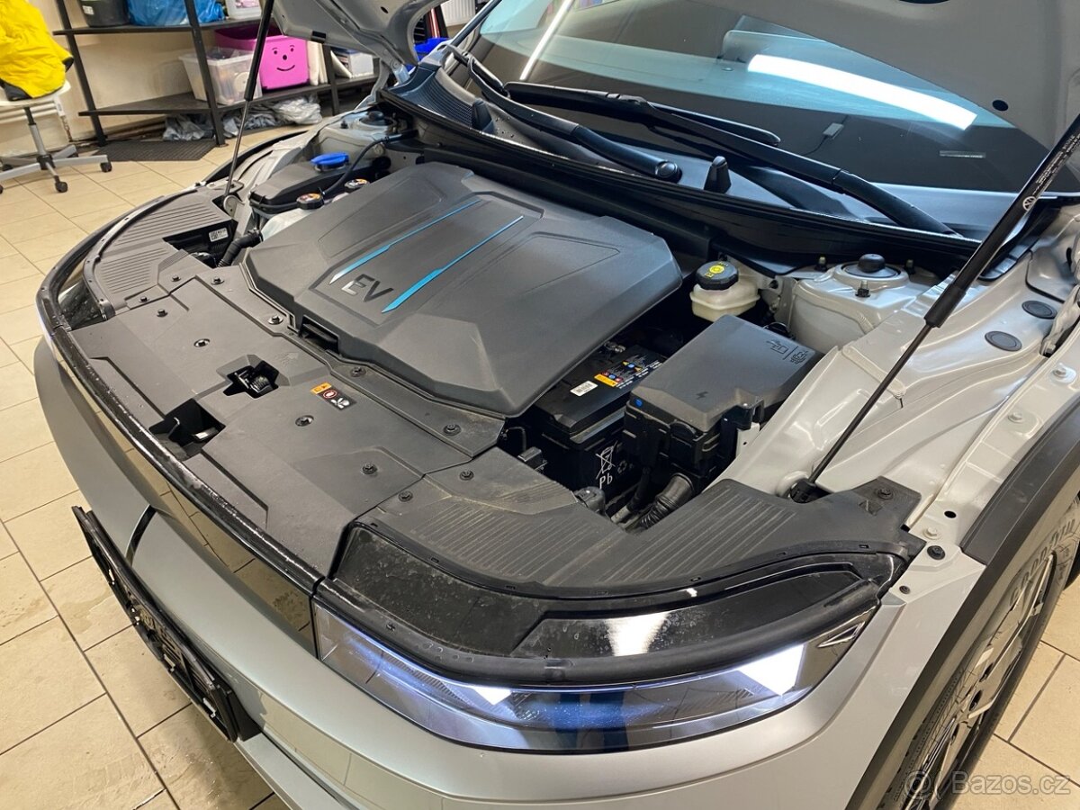 Hyundai IONIQ 5, 72,6kWh, 4x4, servisní knížka, odpočet DPH - 10