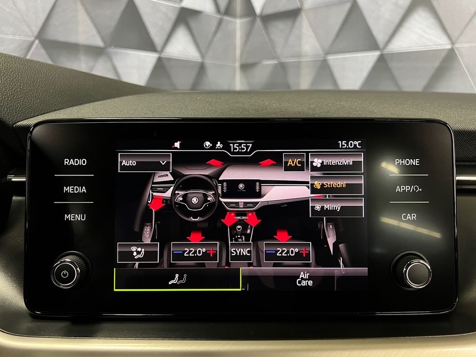 Škoda Kamiq 1.5 TSI M/T STYLE, KEYLESS, KAMERA, DPH - 10