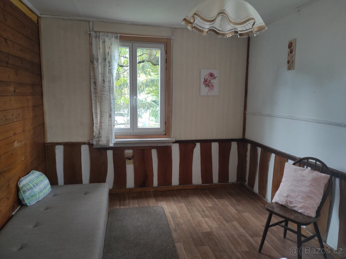 Prodej rodinného domu v Lounech - 10