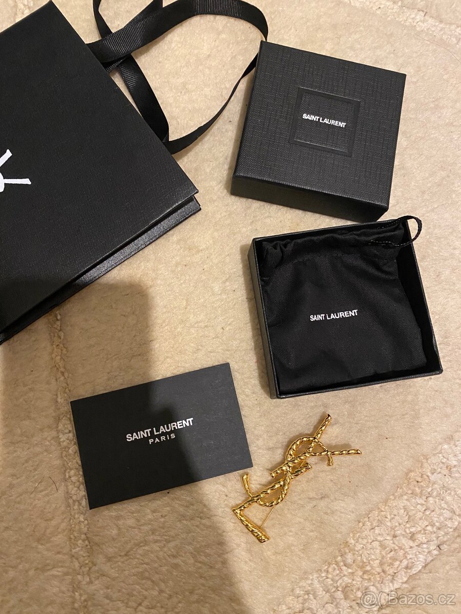 Saint Laurent Cassandre brož - 10