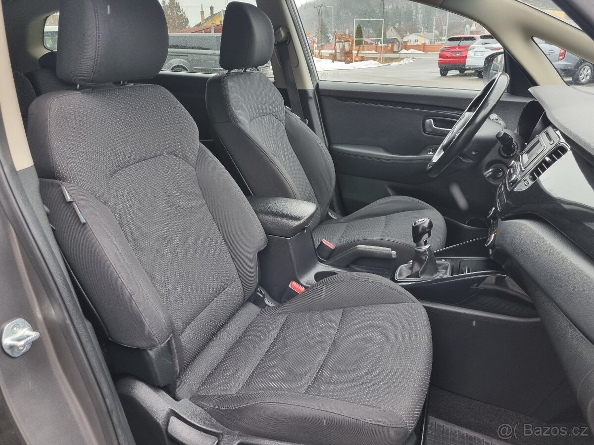 Kia Carens, 1.6 GDI - 10