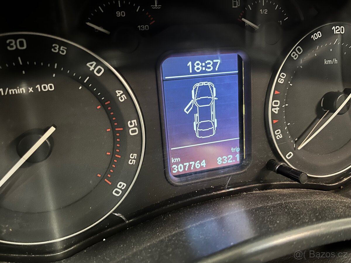 Škoda Octavia II 1.9 TDI 77 kW - 10