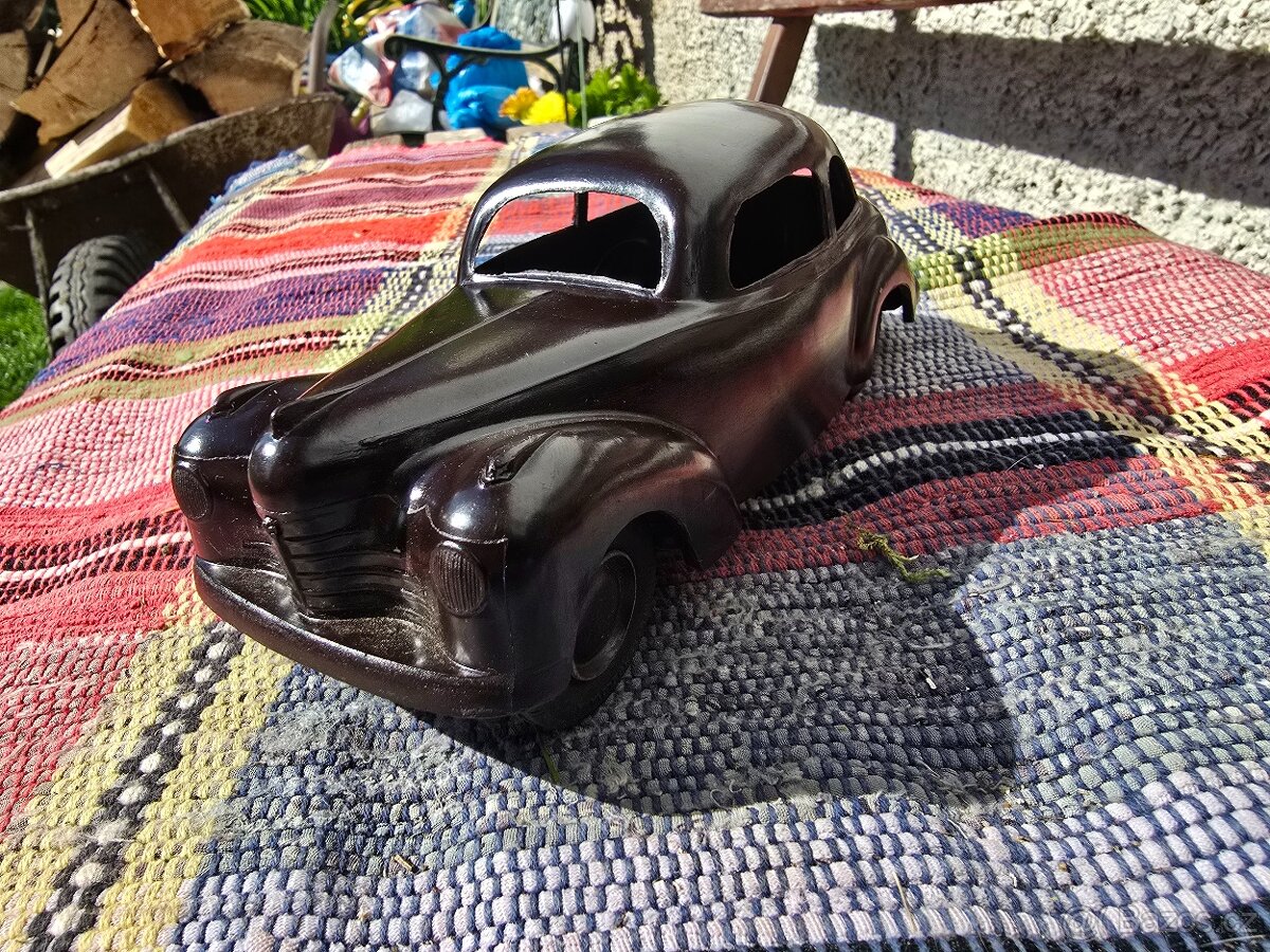 VELKÁ ŠKODA TUDOR -ŠERÝ - 10