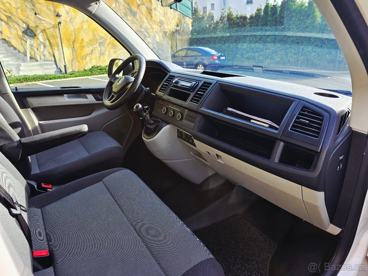 Volkswagen Transporter T6, 2017, 2.0 tdi, 9 míst, 1.majitel - 10