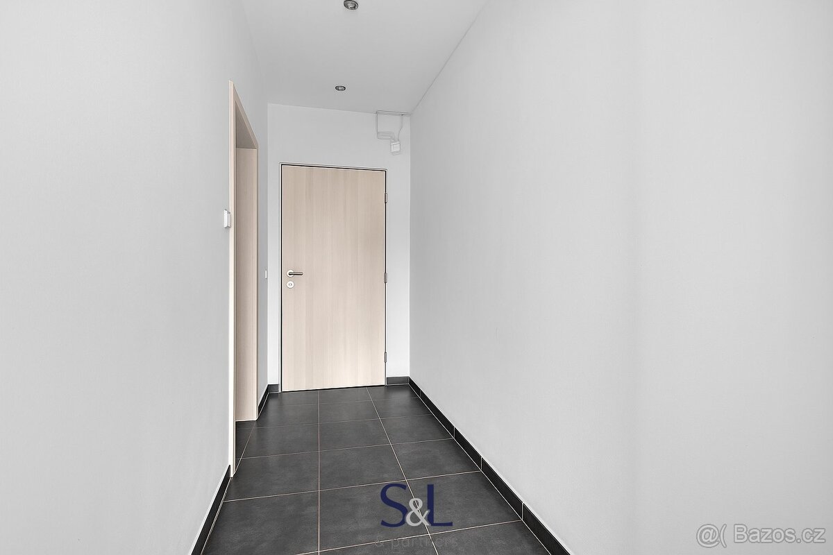 Prodej bytu 1+1 po kompletní rekonstrukci – ul. Boženy Němco - 10