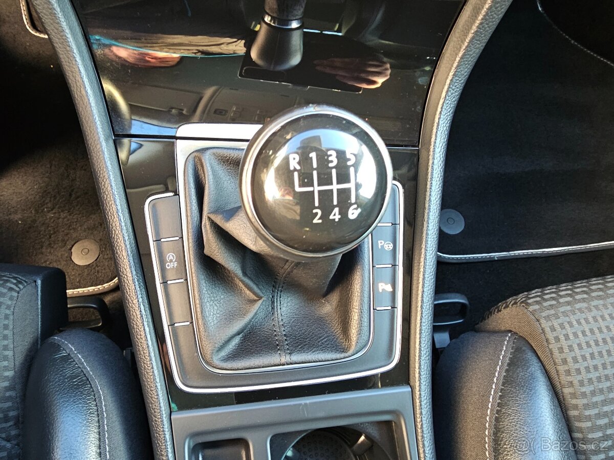 Golf VII 1,4TSi 90KW Highline 2014 NAVI, DAC, ALU, STK - 10