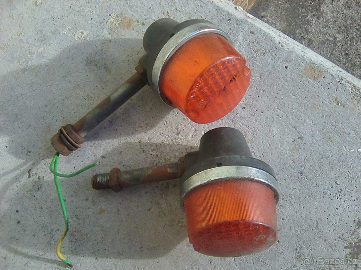 Jawa 350/634 - válce,otáčkoměr,blinkry a vypínač spojky - 10