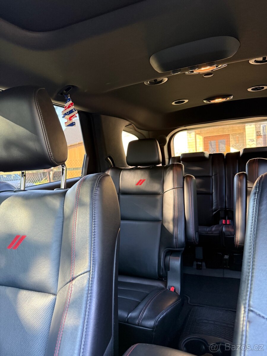 Dodge Durango TowN go 5.7 Hemi - 10