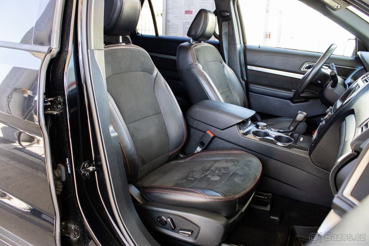 Ford Explorer 3.5 V6 XLT - 10