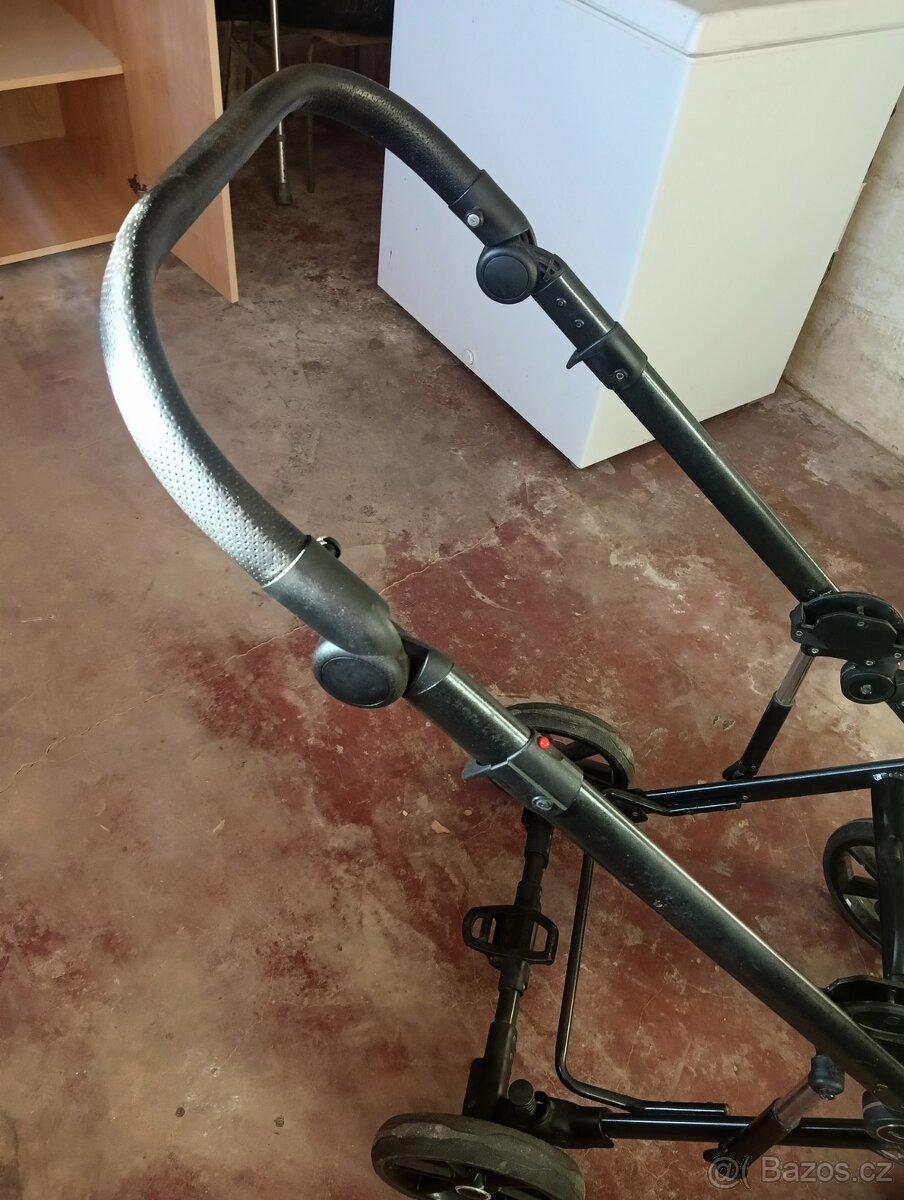 Kočárek Baby Merc Mosca - 10