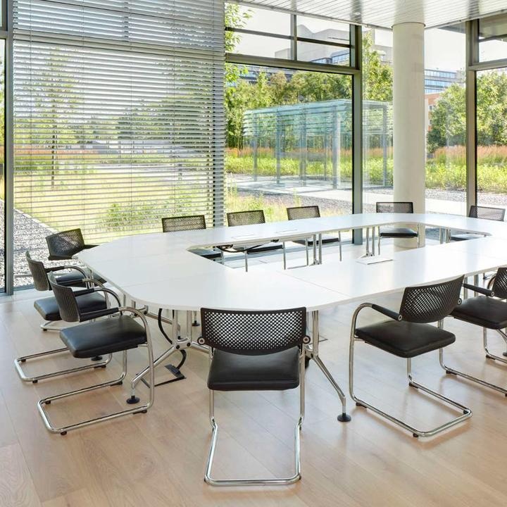 Kancelářská židle - Vitra Visavis (PC 8 600,-) 4ks - 10