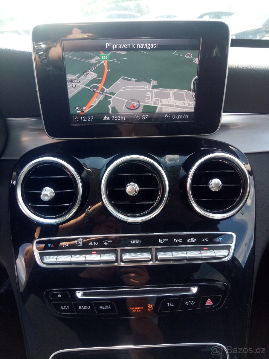 Mercedes-benz C 220d 4Matic Avantgarde,koupeno v CZ,serviska - 10