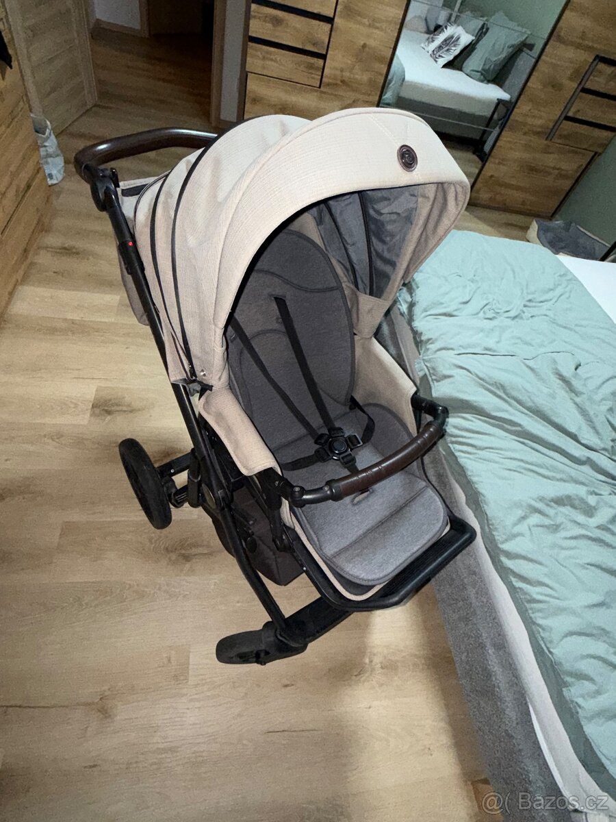 Kočárek roan bass next - 10