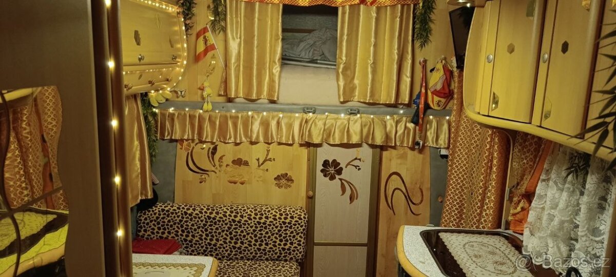 Obytný automobil - 10