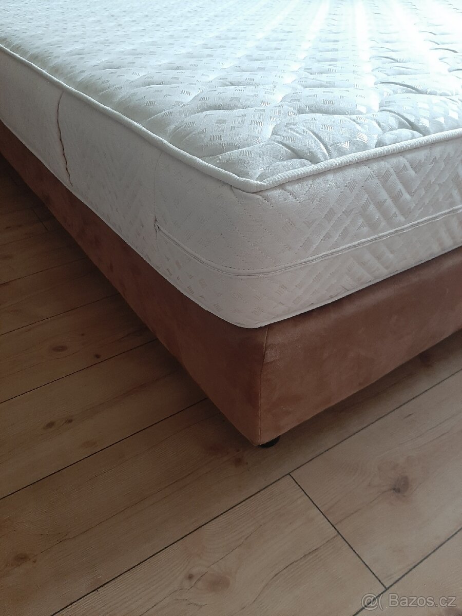 40ks postele z hotelu boxspring včetne matrace - 10