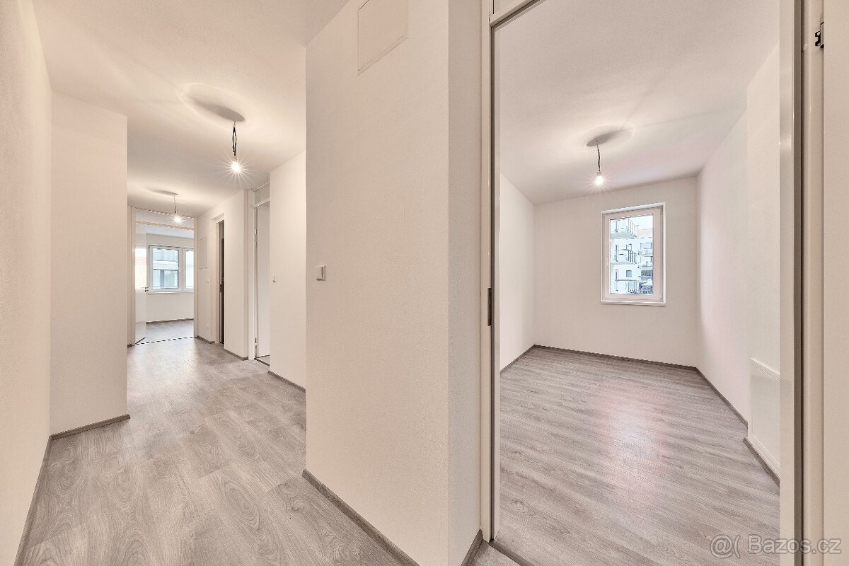 Prodej atypického bytu 4+kk s balkonem - 10