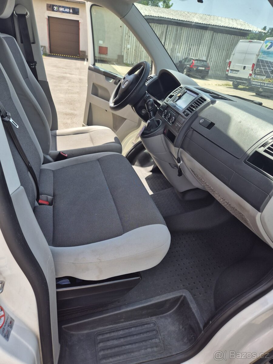 Volkswagen Transporter 7J0 - 10