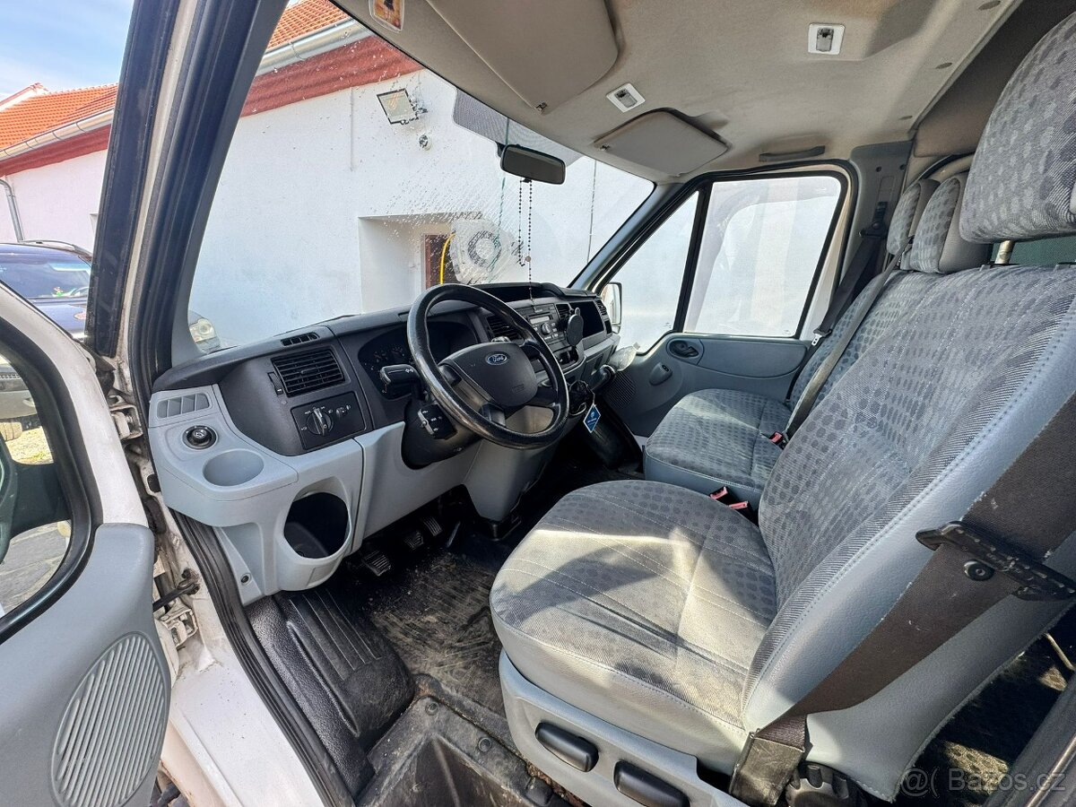 Prodám ford transit 9 míst L1 H2 r.v. 2013 - 10