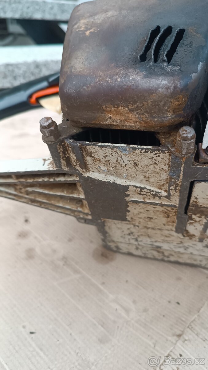 Stará pila stihl - 10