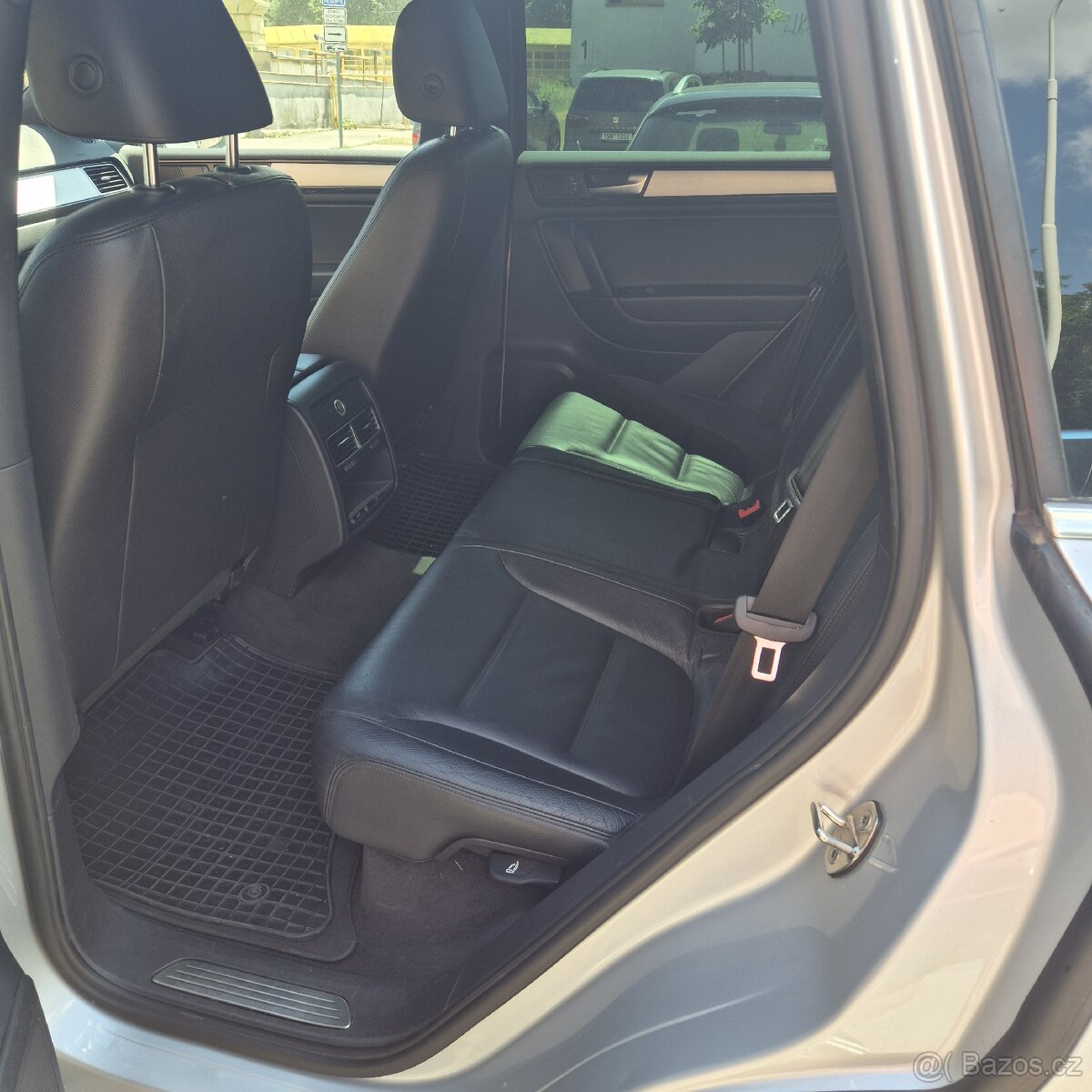 Volkswagen Touareg - 10