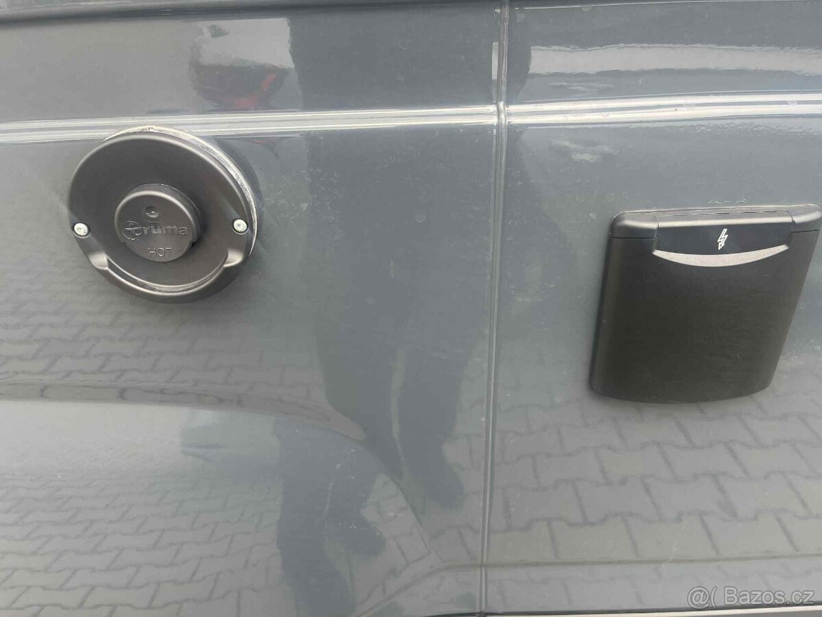 OBYTNÉ AUTO M1 Iveco Daily 3.0, 132kW AUTOMAT - 10