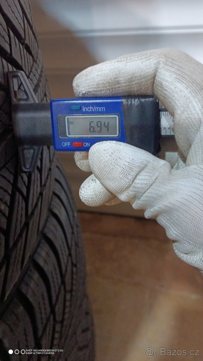Zimní pneumatiky 245/45r19 run flat - 10