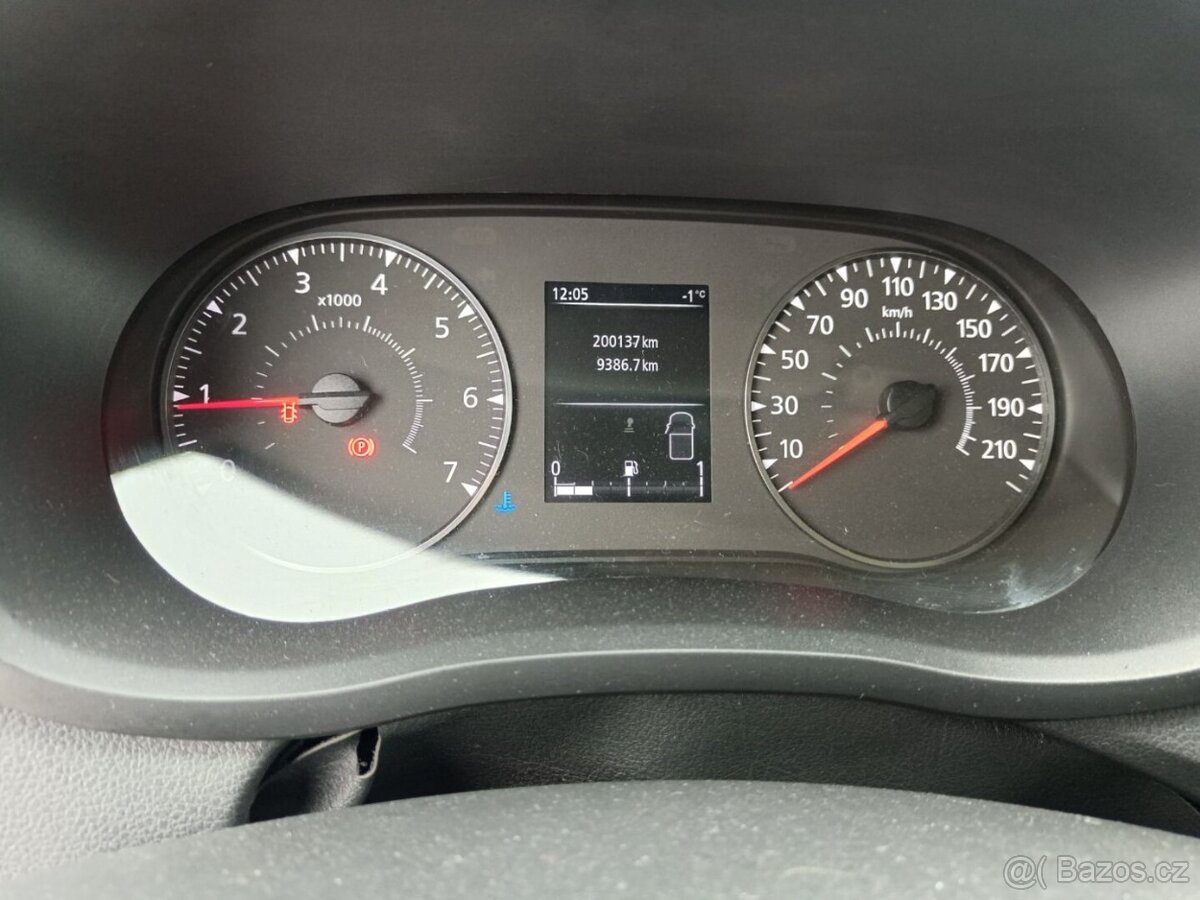 Renault Master 110 kW - 10