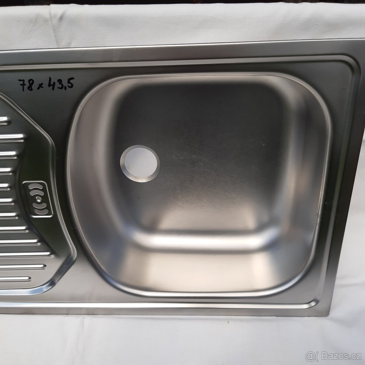 Dřezy do kuchyňské linky - 10
