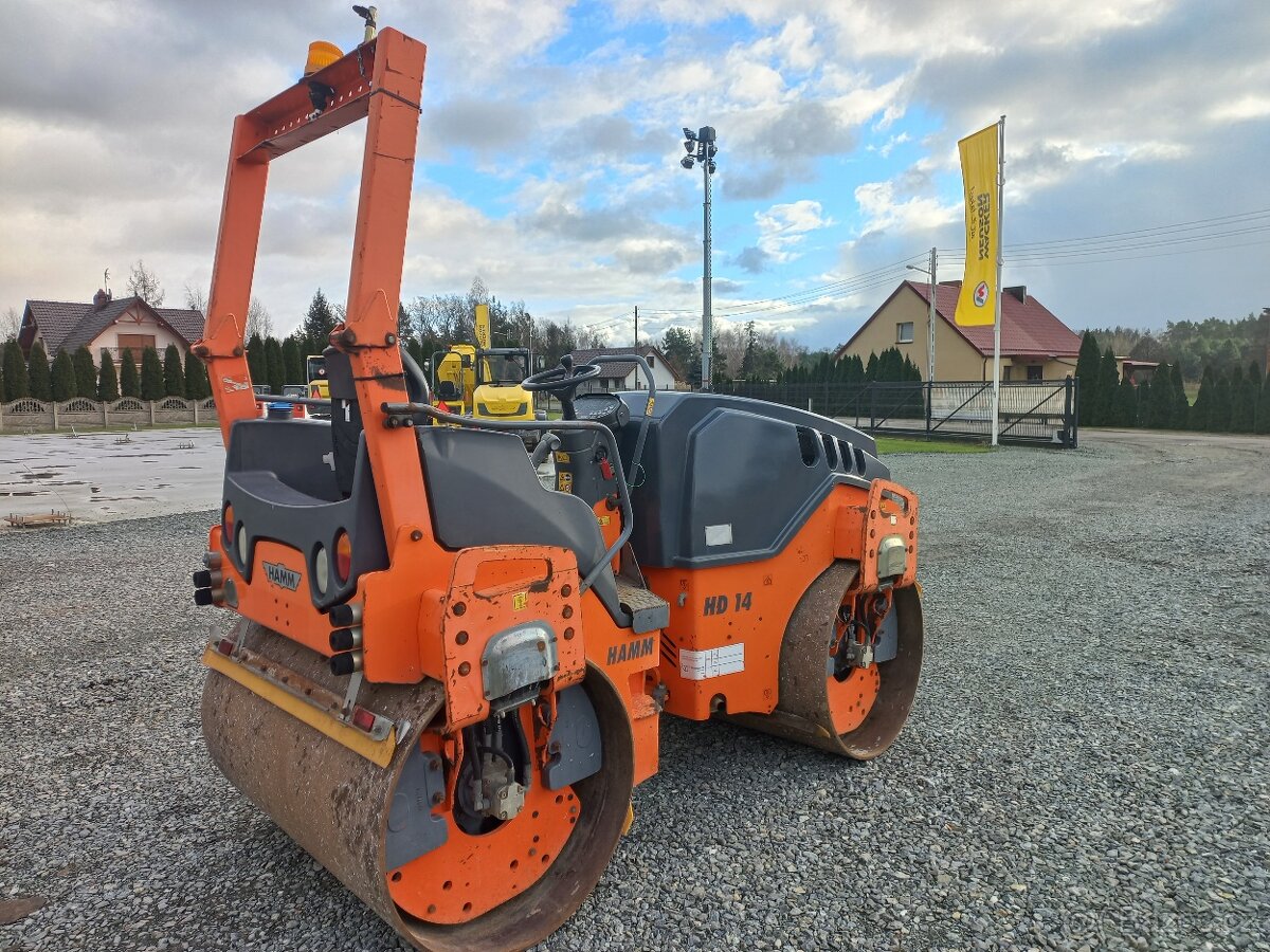 Tandemový vibrační válec Hamm HD 14VV - 10
