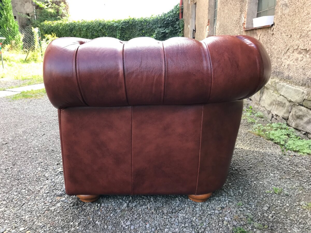 Chesterfield Jednosed Velice zachovalý stav - 10