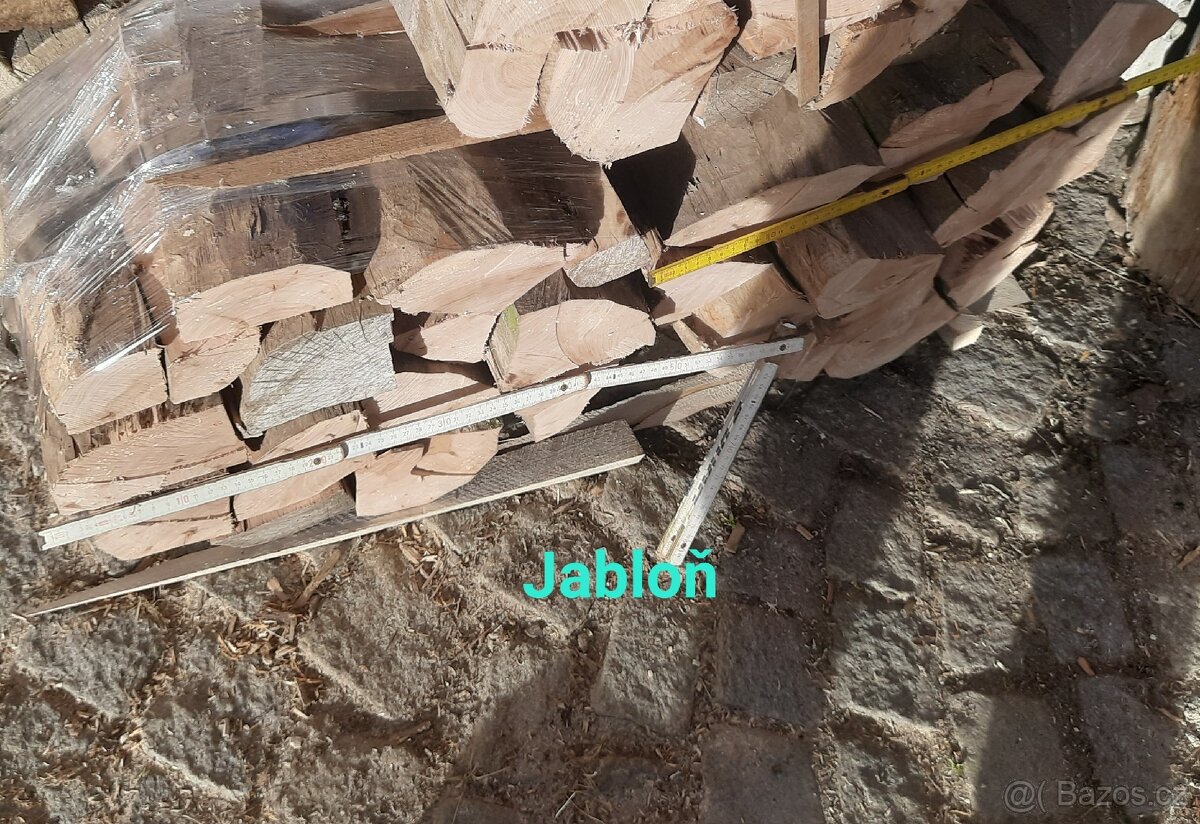Prodám smrkové hranoly, fošny a dřevo na uzení - 10