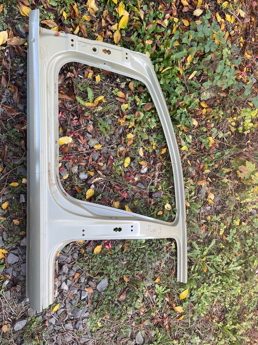 Náhradní díly Škoda , VW, Mercedes - 10