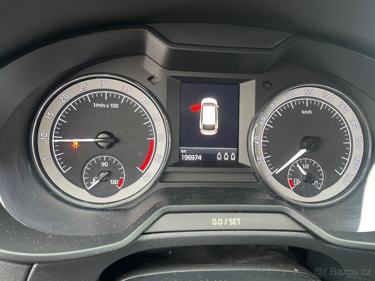 Škoda octavia kombi 1.6 TDi Dsg - 10