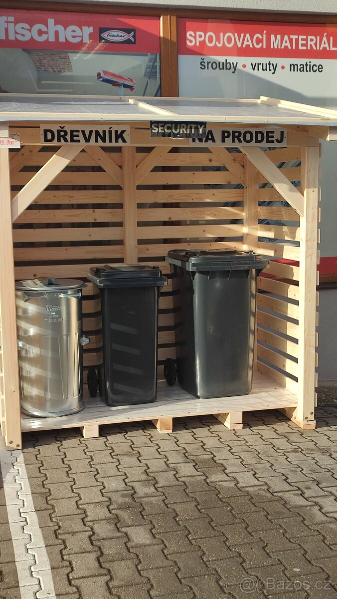 Dřevník nový na cca 4m3 naštípaného dřeva - 10