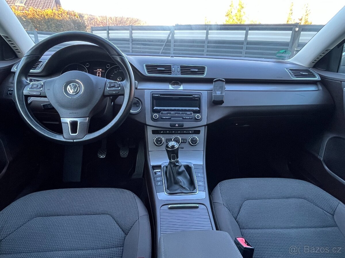 Volkswagen passat B7 - 2.0 tdi 103kw CR - nová Stk - 10