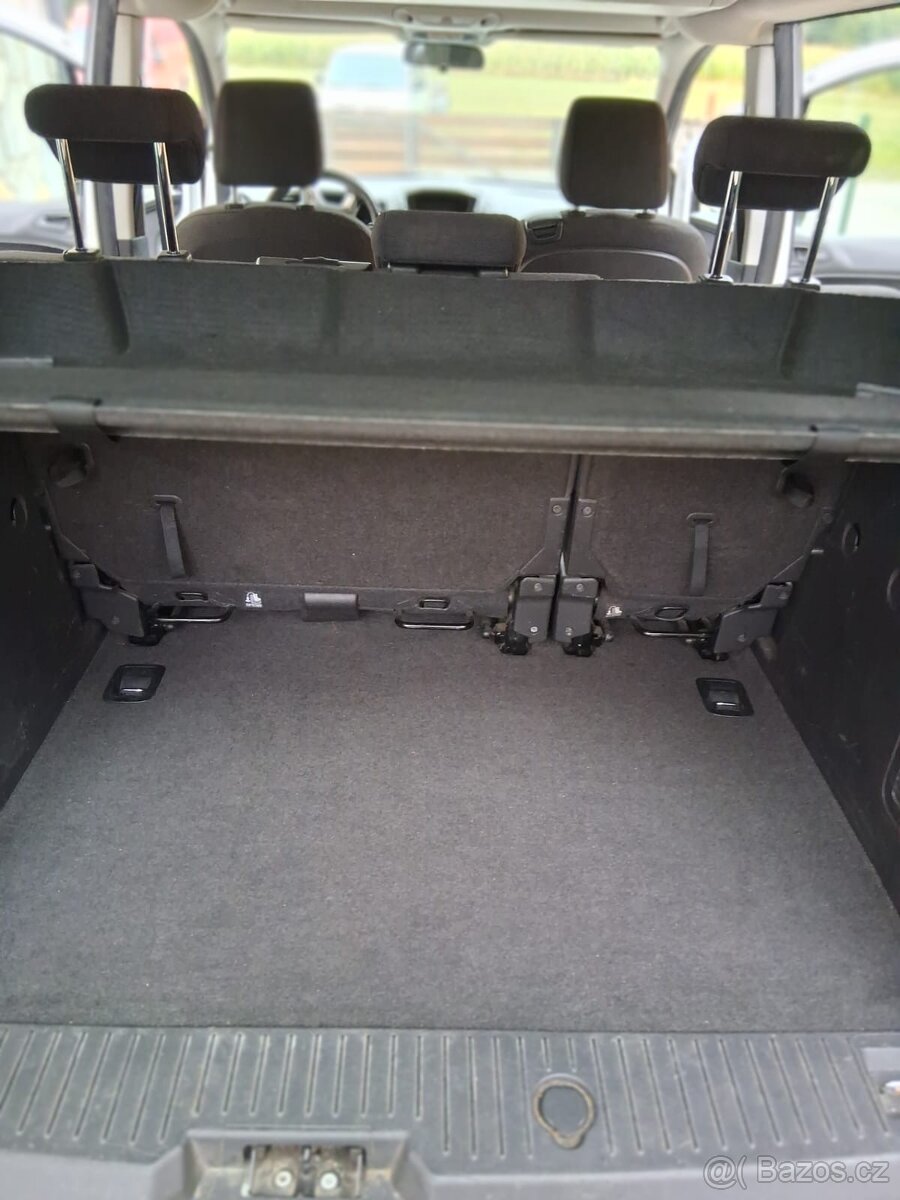 Ford Tourneo Connect 2014 - 10