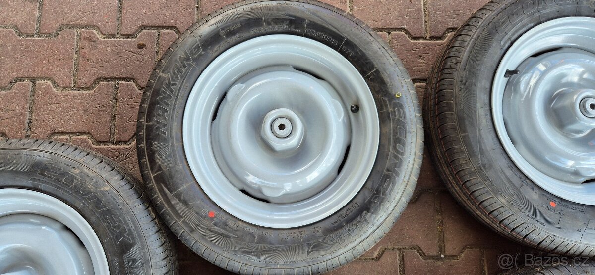 Plechové disky Citroen DS Fantomas 165/80r15 Letní Nankang - 10