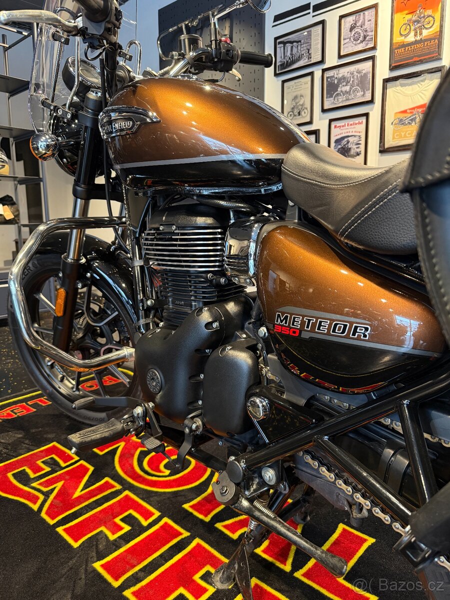 Royal Enfield Meteor 350 - 10