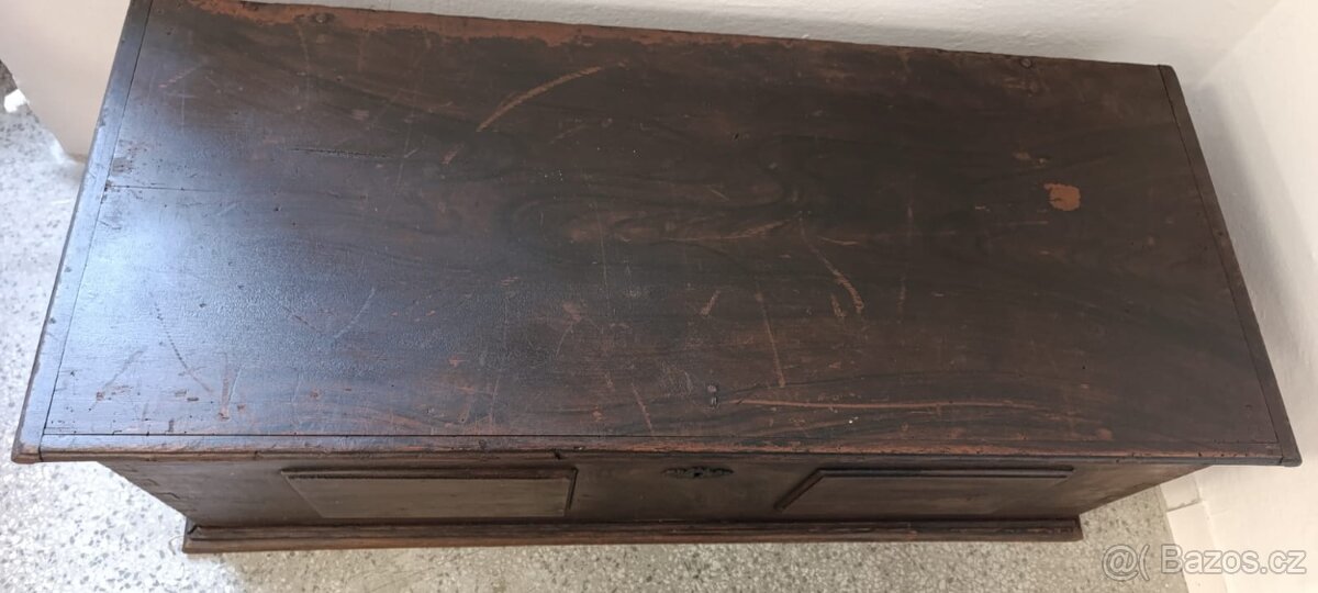 Starožitná truhla, masív, Nábytek Spříběhem - 10